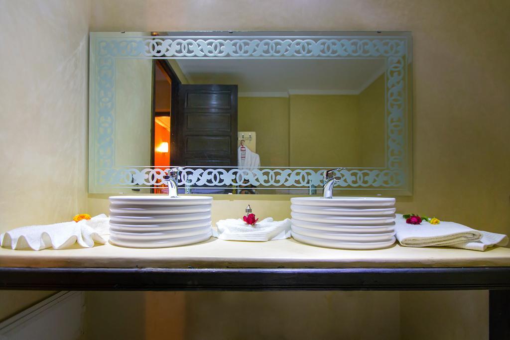 Ksar Salha Hotel Douar Draa Exterior photo